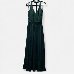 Elegant Green Evening Gown